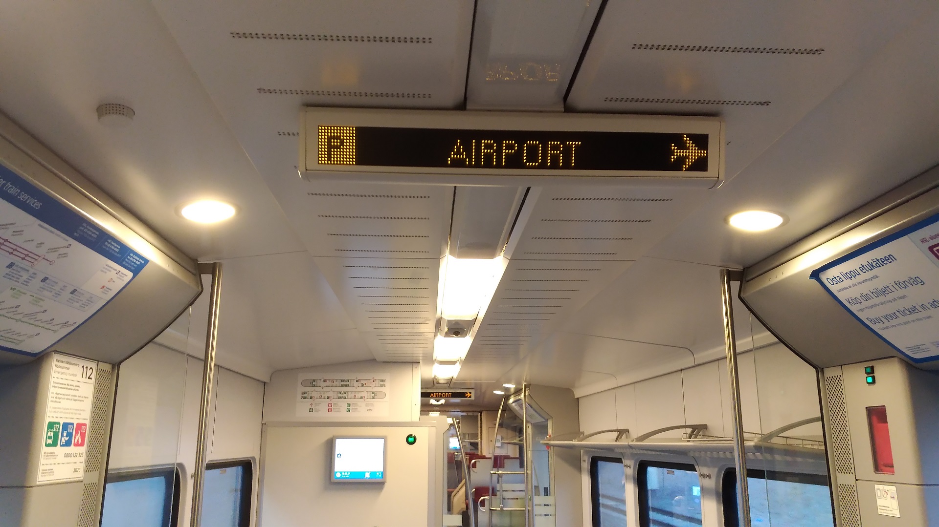 train from Helsinki city center to Vantaa Airport
    Vantaa Airport image from site www.HeiHei.website