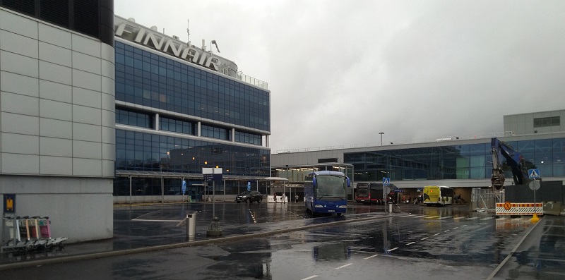 Lux Express bus stop in Helsinki airport Vantaa image from www.HeiHei.website
    during construction works