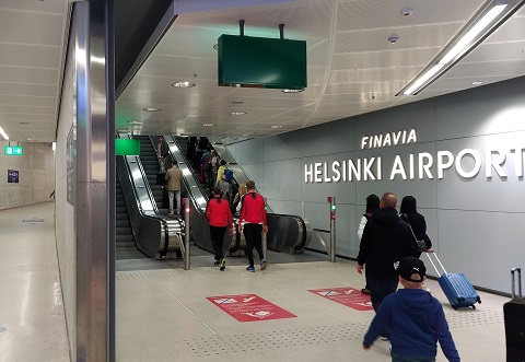 Lux Express bus stop in Helsinki airport Vantaa image from www.HeiHei.website