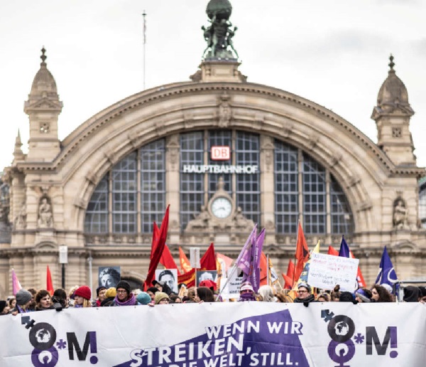 8 марта в Германии в 2026 году www.heihei.website