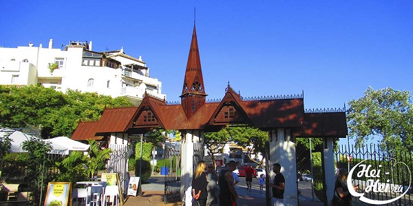 Paloma Park with wild animals in Benalmadena Andalucia Costa del Sol Spain image from the site www.HeiHei.website