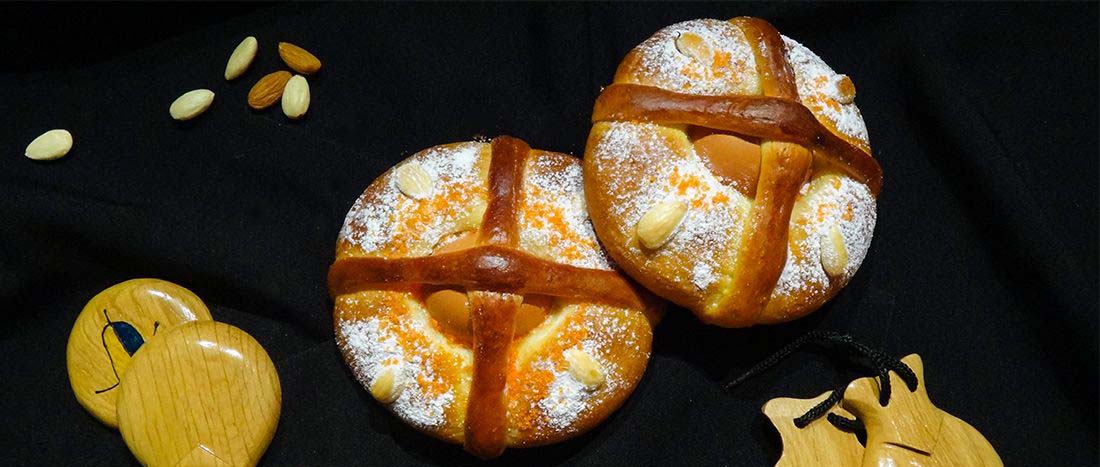 Пасхальный пирог Хорназо HornazoSemana Santa Семана Санта в Малаге Испания www.heihei.website