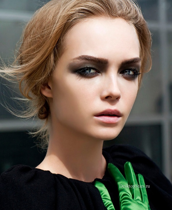 Most beautiful norwegian ladies Siri Tollerod image from www.HeiHei.websiteизображение с сайта www.heihei.website